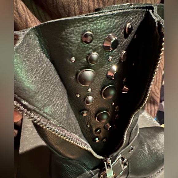 Vince Camputo-Vintage Tumbled Leather-Bejeweled Boots - Picture 2 of 10